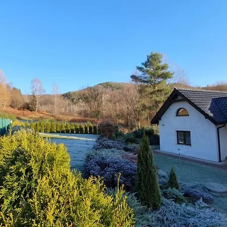 Na Cedrowej * Bierna