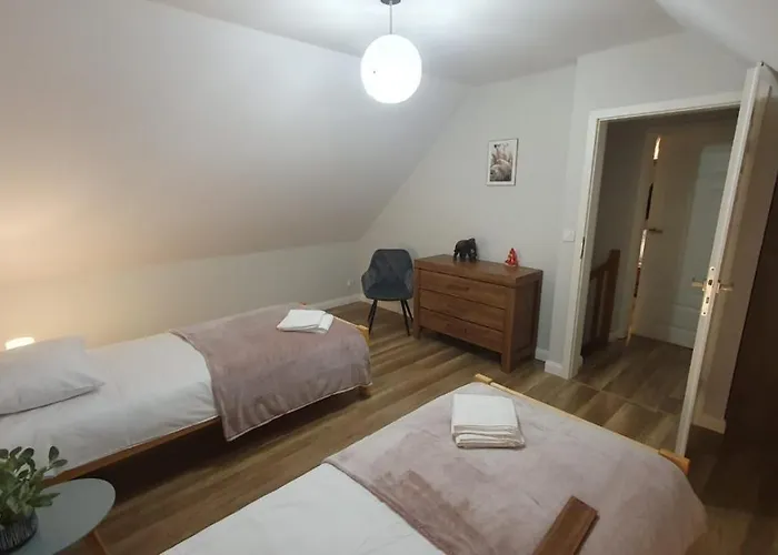 Na Cedrowej * Bierna