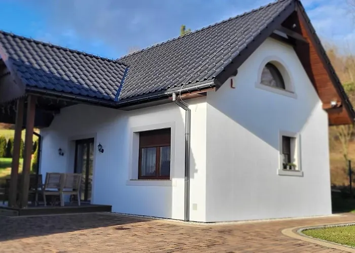 Na Cedrowej * Bierna